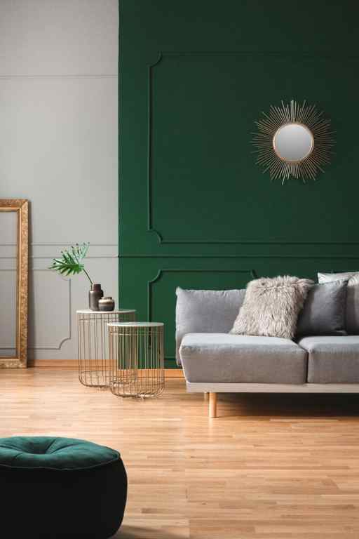 What Colors go with Forest Green in decorating? green and gray livingroom
