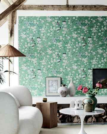 feature wall ideas floral wallpaper