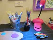 art gallery brushes with lamp
