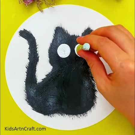 Cat eyes- Lovely Cat Painting Tips And Directions For Kids 