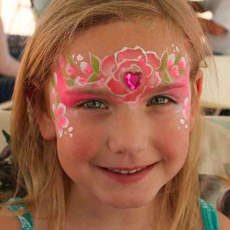 Rose heart mask by Auntie Stacey