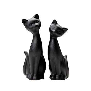 QIANLING 2Pcs Black Cat Statue, Home Decor Mini Cat Figurines, Room Decor Matt Ceramic Small Cat Figurine, Give Cat Figurines for Cat Lovers,Ideal for Interior Decoration Or Couples, Wedding Gifts