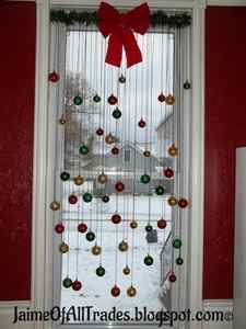 DIY Christmas Window Ornament Decor
