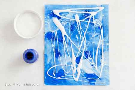 Sparkly Winter Process Art for Preschoolers - Process art is more about the process than the product, but this winter process art project for kids gives gorgeous results along with hand strengthening exercises - it