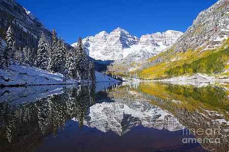 Wall Art - Photograph - Maroon Lake and Bells 1 by Ron Dahlquist - Printscapes