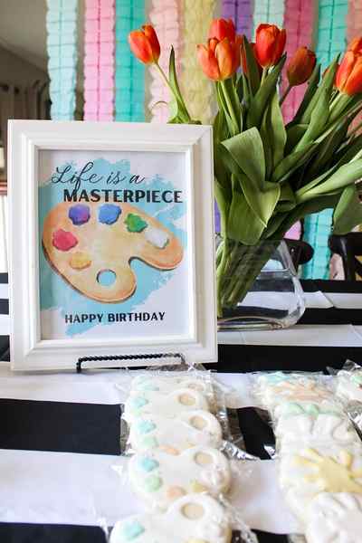 Art themed decorations for a painting birthday party for kids