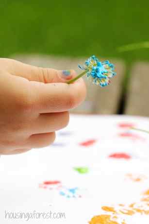 Painting with Flowers ~ Simple preschool art activities