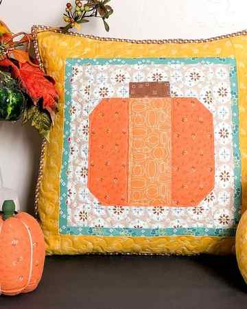 diy fall decor patchwork pumpkin pillow