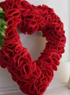 Felt Heart Wreath for Valentine