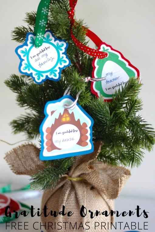 Printable gratitude ornaments for kids Christmas ornament making craft activity. 