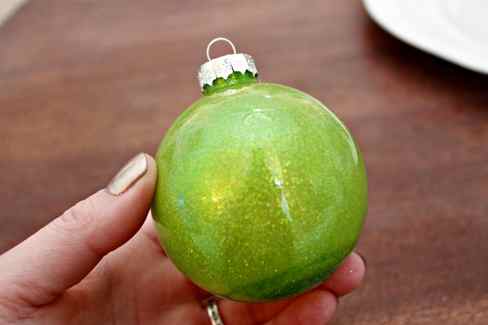 Painted Grinch Ornament - Day 11 of 12 Days of Christmas Ornaments