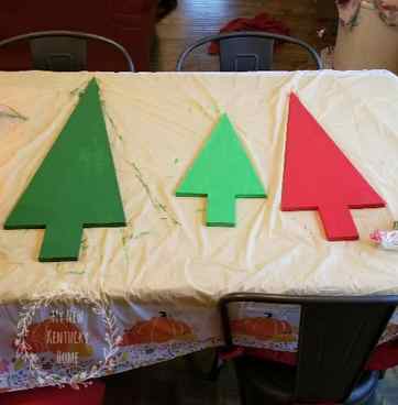 DIY Painted Wooden Christmas Trees